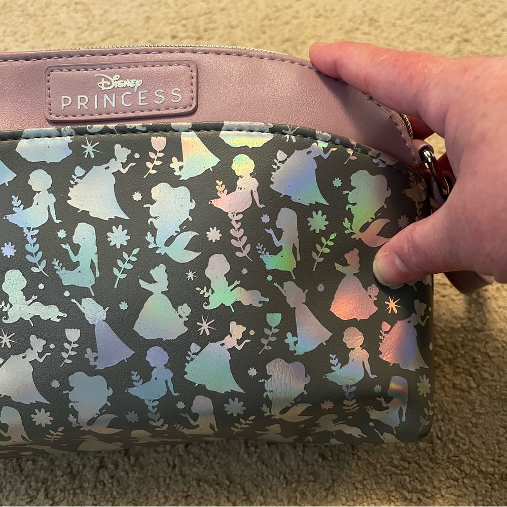 NWT Disney Princess Holographic Crossbody Bag - Picture 2 of 6